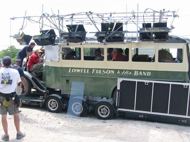 A bus rig down in Louisiana. (Photo by Mike Bauman)