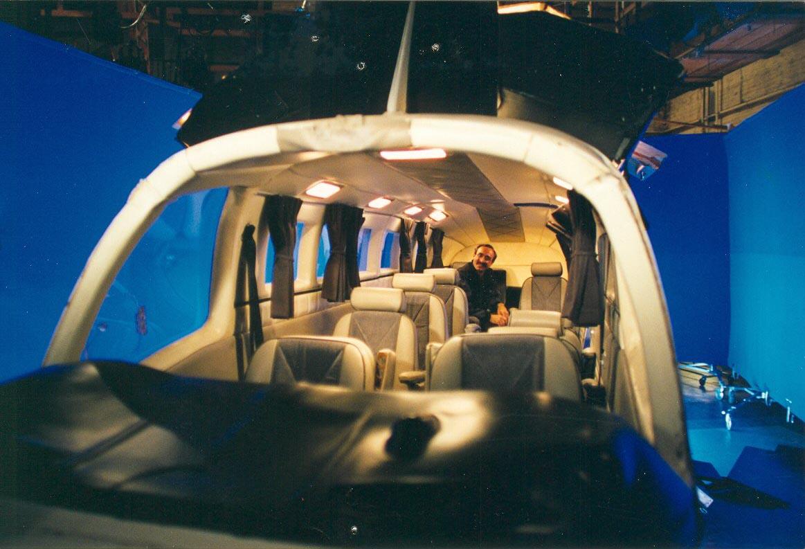 Peter Portizo CLT in plane with bluescreen, 1993 (Photo by Karen Weilacher)